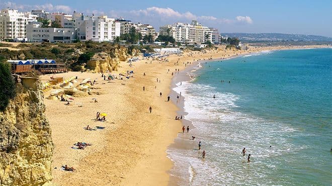 Place Praia dos Pescadores de Armação de Pêra