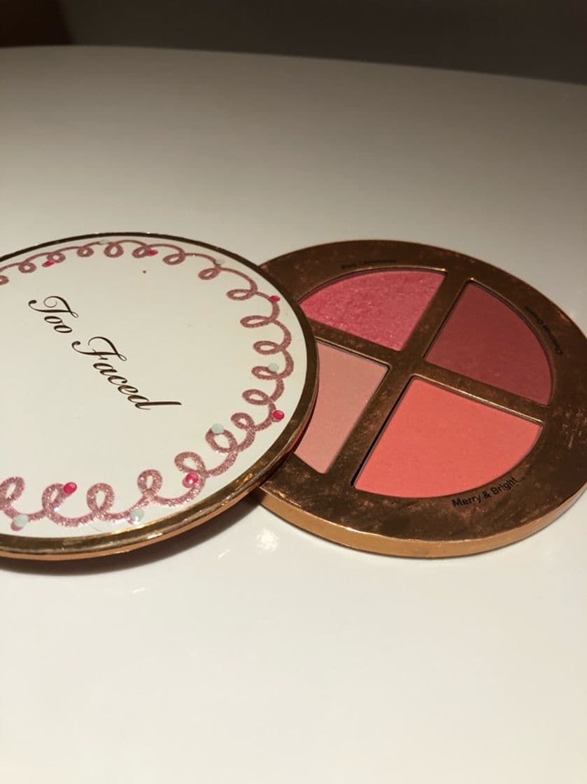 Place Too Faced Cosmetics