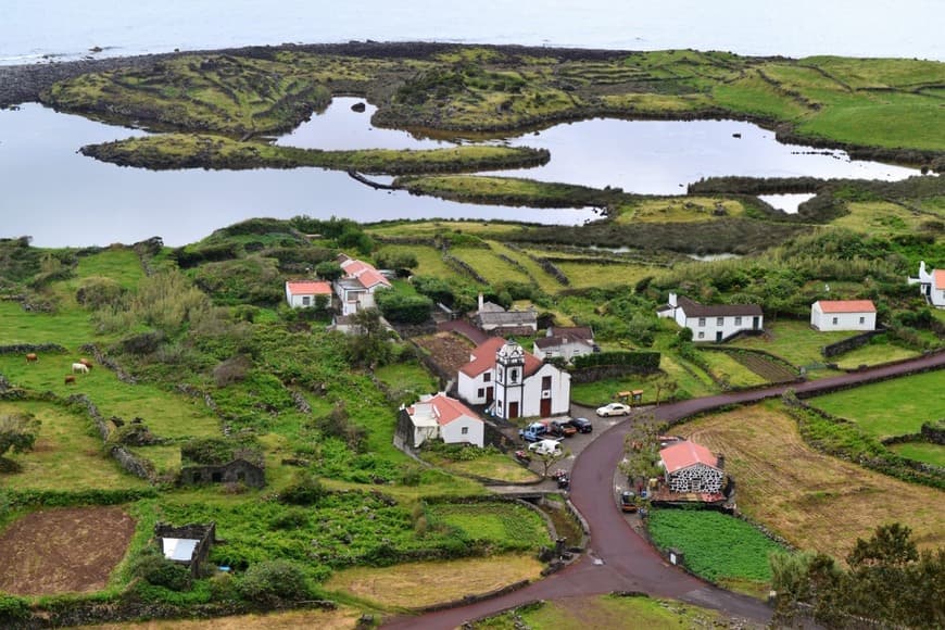 Lugar Fajã dos Cubres