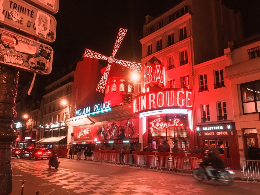 Lugar Moulin Rouge