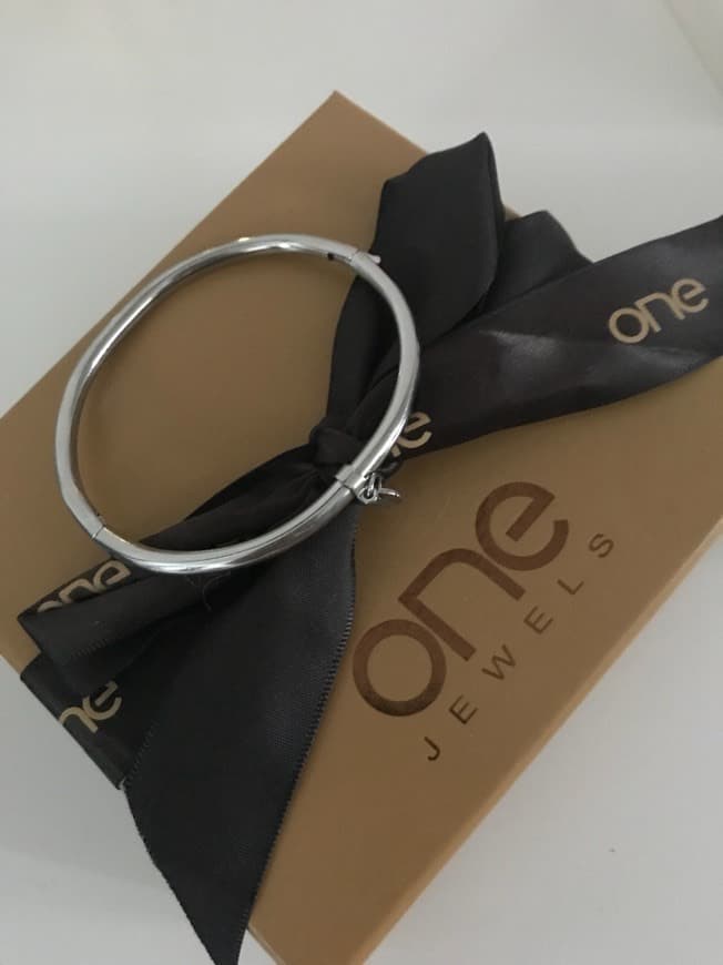 Product Pulseira One