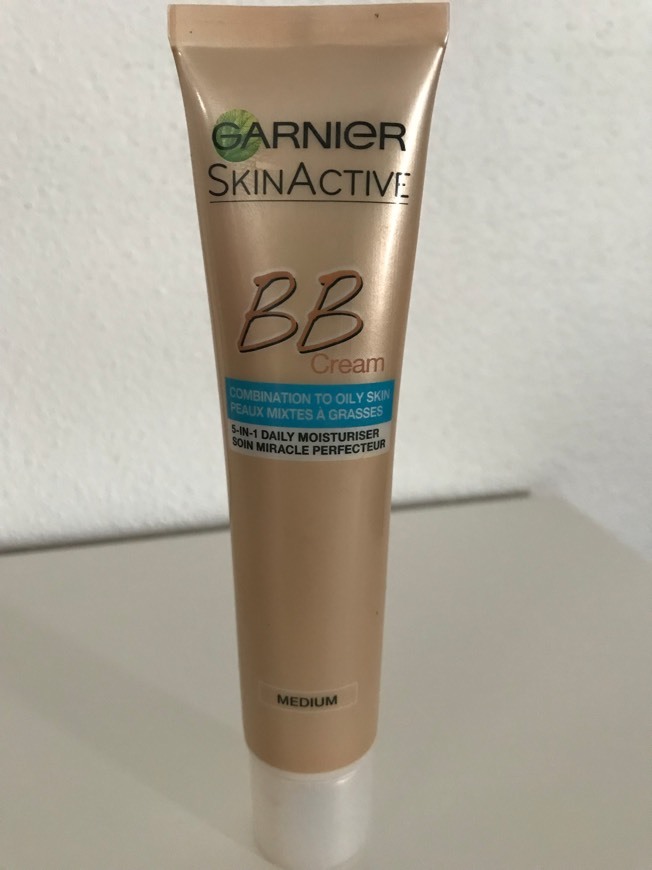 Product BB Cream para peles oleosas