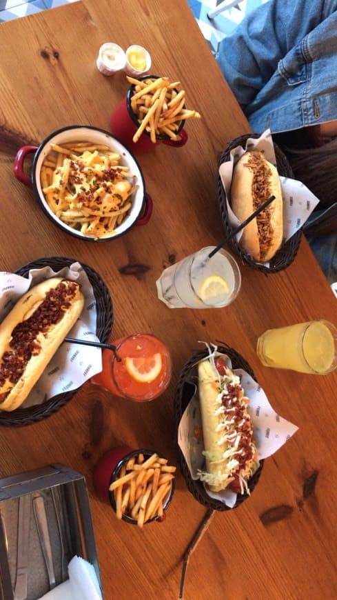 Restaurants Frankie Hot Dogs