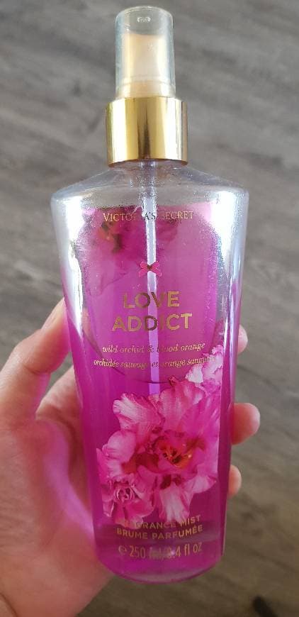 Product Victoria's Secret Love Addict Fragrance Mist