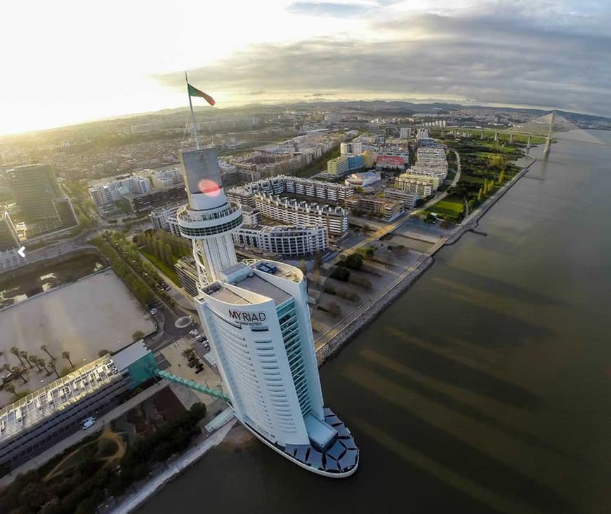 Place Torre Vasco da Gama