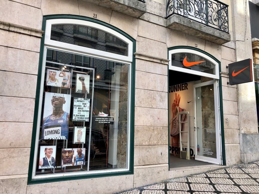 Place Nike Store Chiado