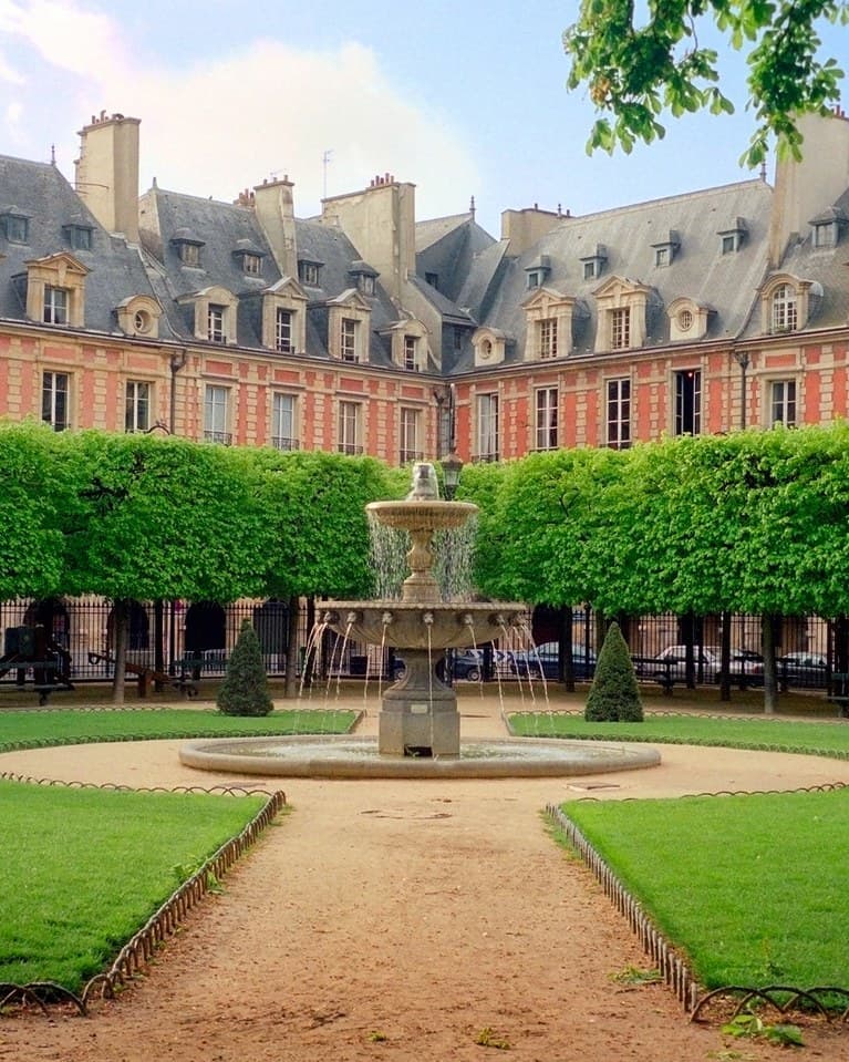 Lugar Place des Vosges