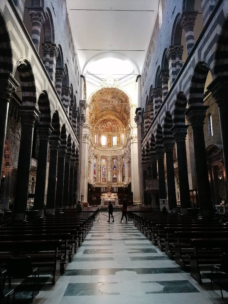 Place Cattedrale di Genova