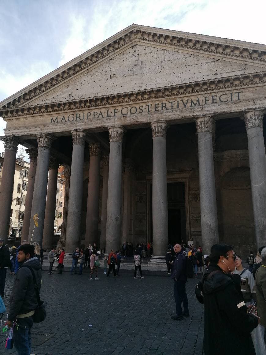 Place Pantheon