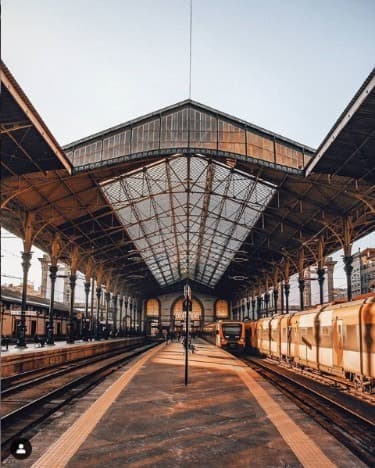 Lugar São Bento station