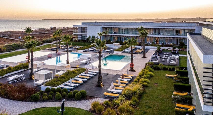 Lugar Pestana Alvor South Beach