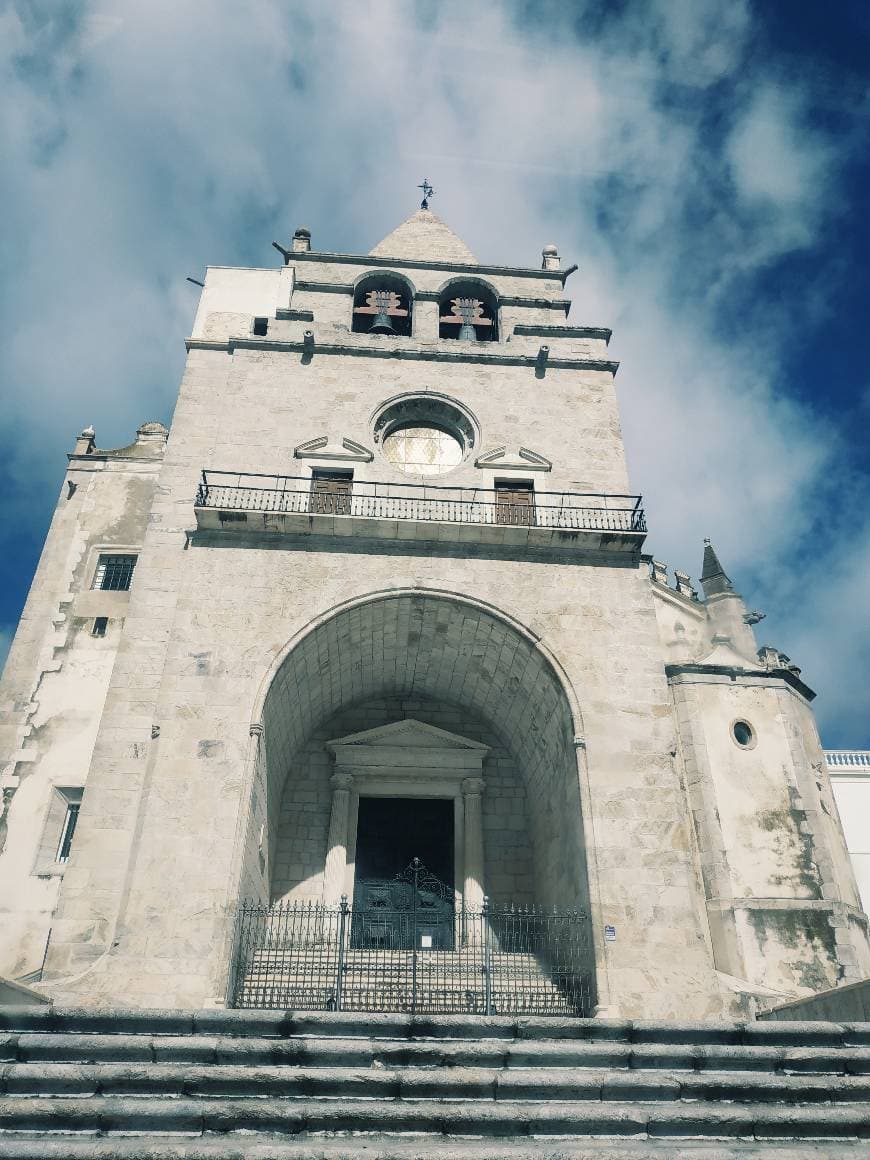 Lugar Our Lady of the Assumption Cathedral