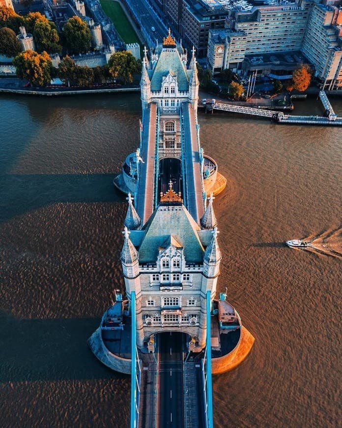 Lugar Tower Bridge