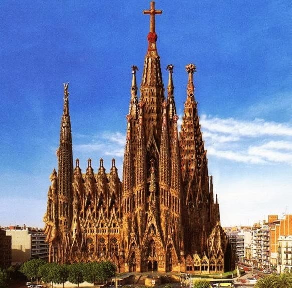 Moda Templo expiatório da sagrada família 