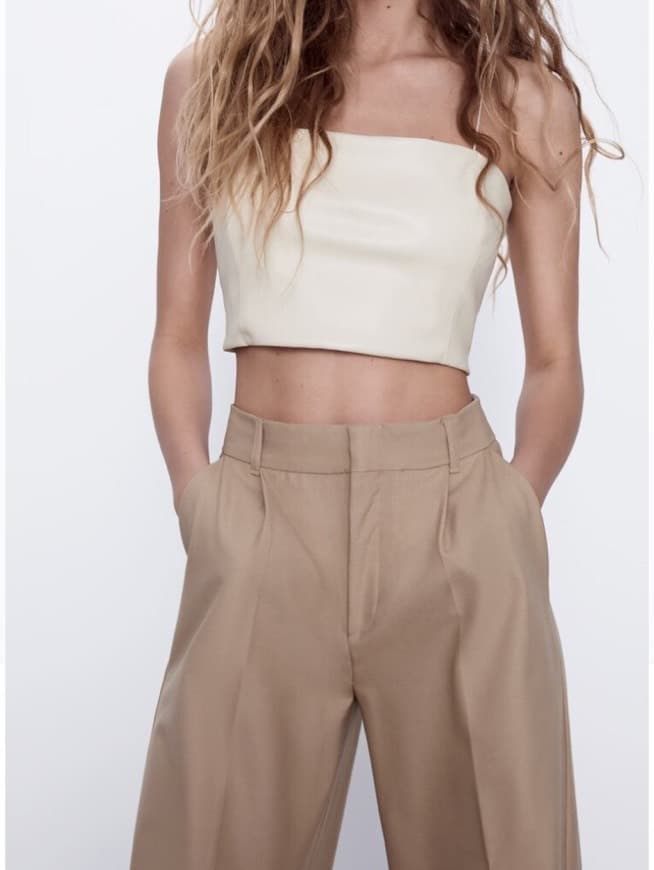 Product Top cropped com efeito pele