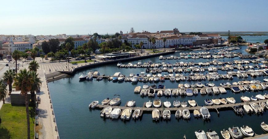 Place Marina De Faro