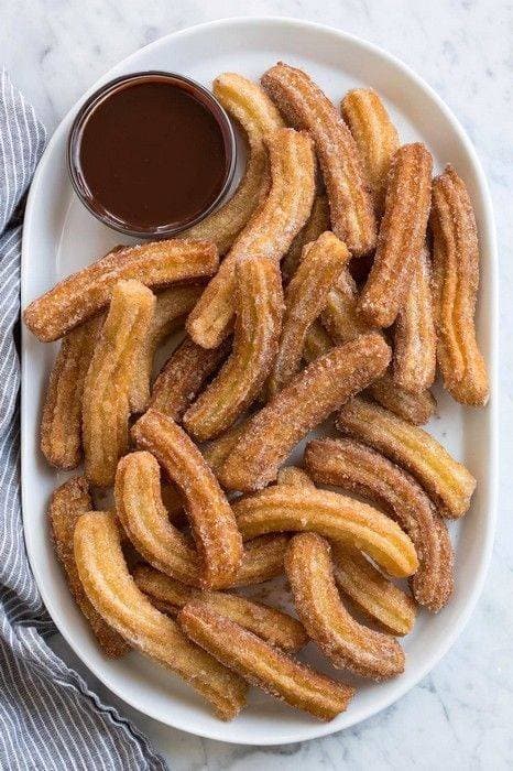 Moda Churros com nutella 