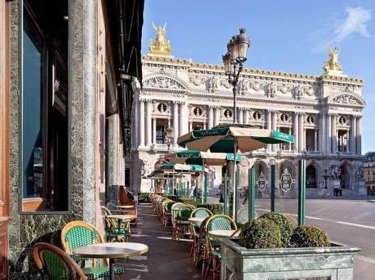 Place Café de la Paix