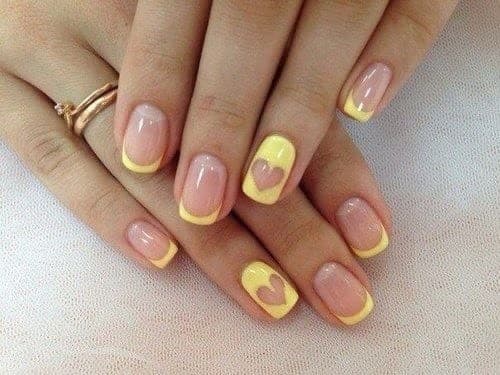 Moda Nails