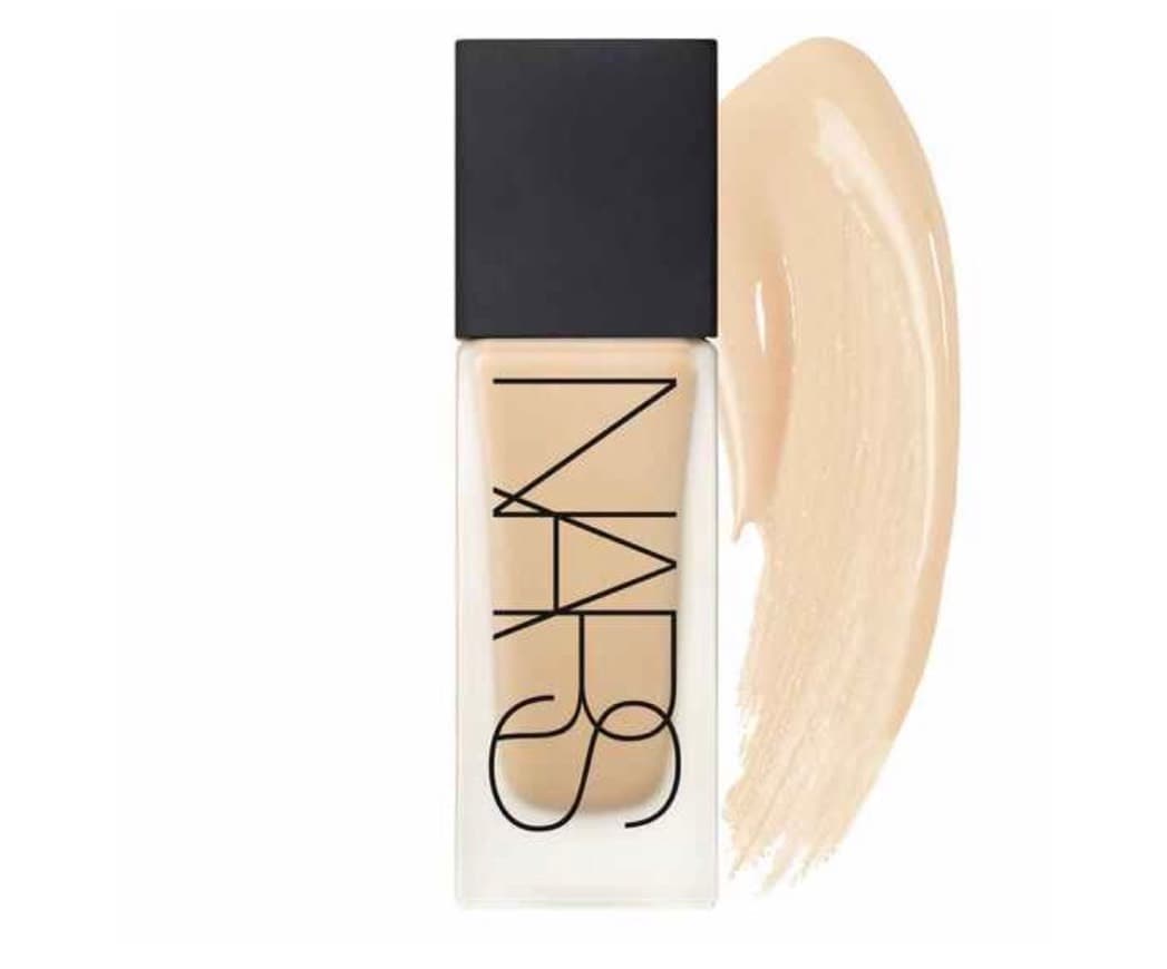 Fashion Nars Base Líquida 