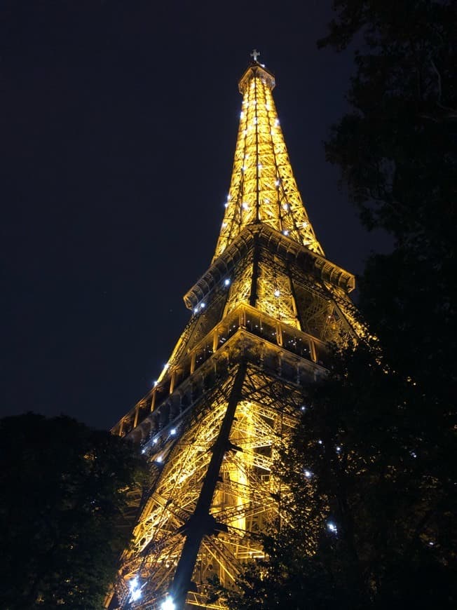 Place Torre Eiffel