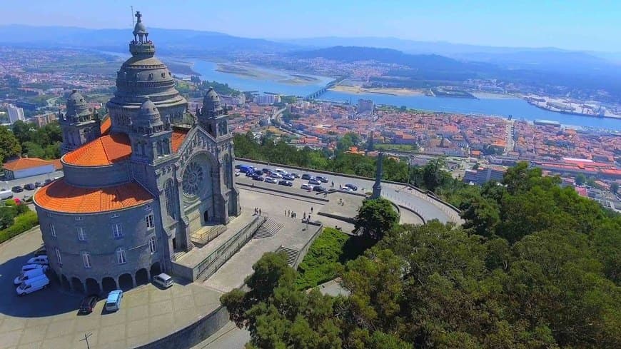 Lugar Santuário do Monte de Santa Luzia