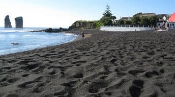 Place Praia dos Mosteiros