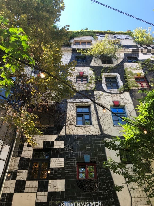 Place Hundertwasserhaus