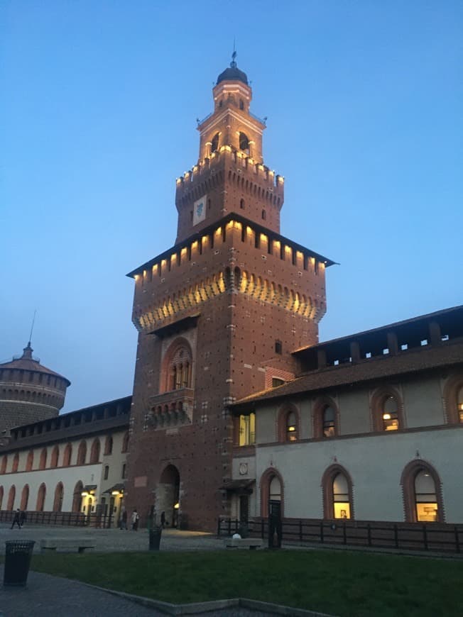 Place Castillo Sforzesco