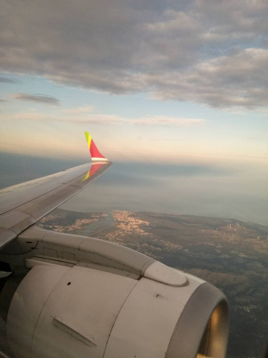 Lugar Aeropuerto de Oporto-Francisco Sá Carneiro (OPO)