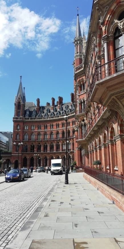 Lugar St. Pancras Renaissance Hotel