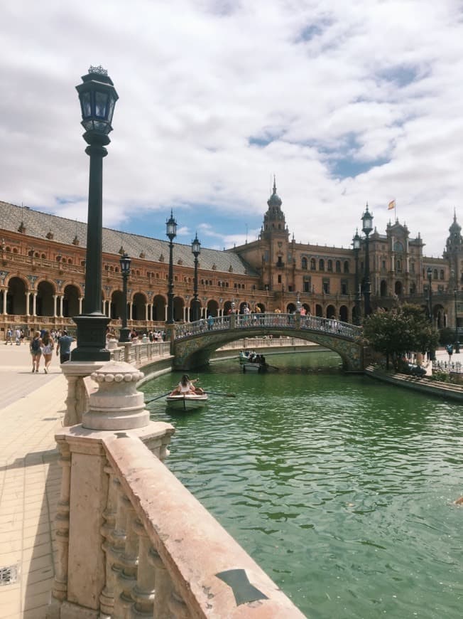 Place Plaza de España