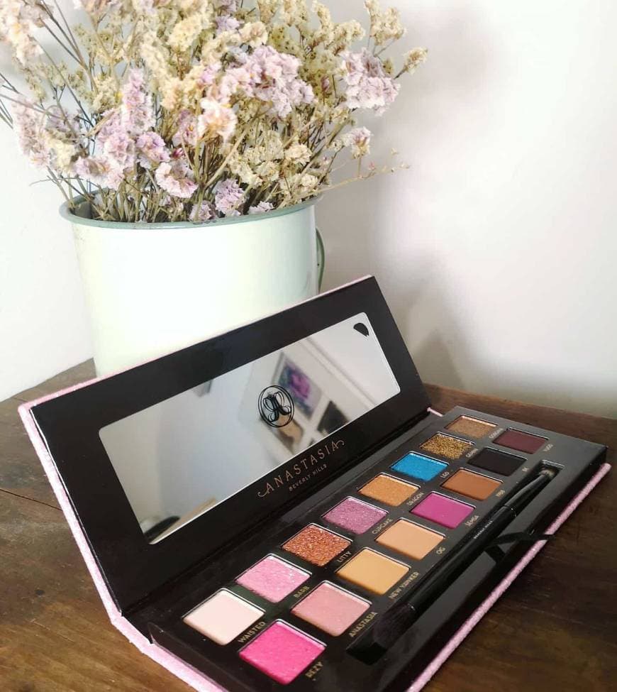 Product Anastasia beverly hills Amrezy Eyeshadow Palette 