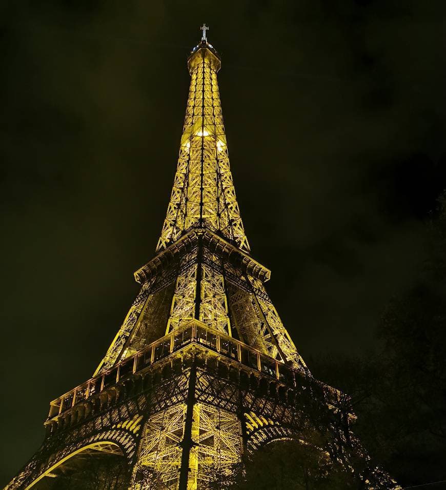 Place Torre Eiffel