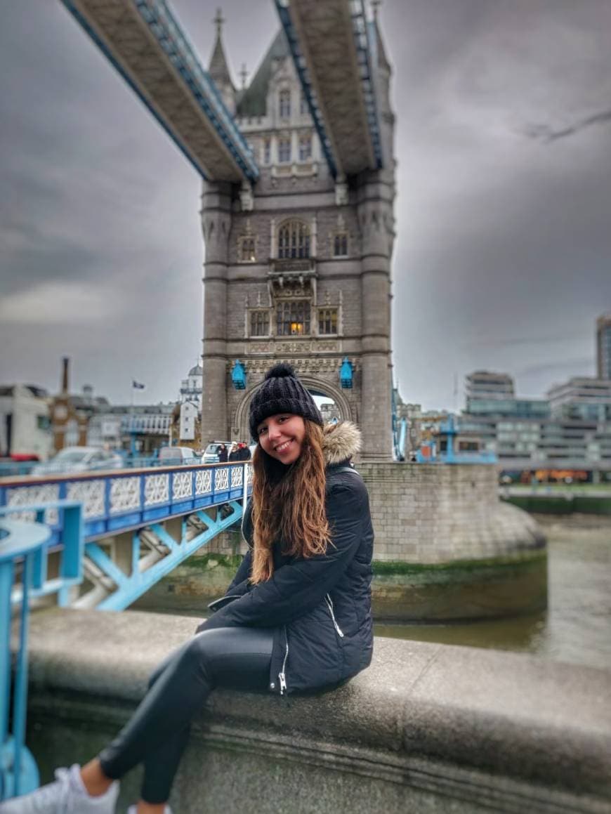 Place Tower Bridge