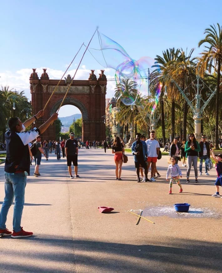 Place Arc de Triomf