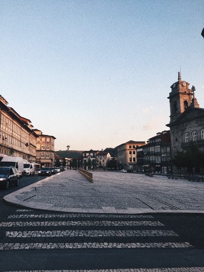 Place Largo do Toural