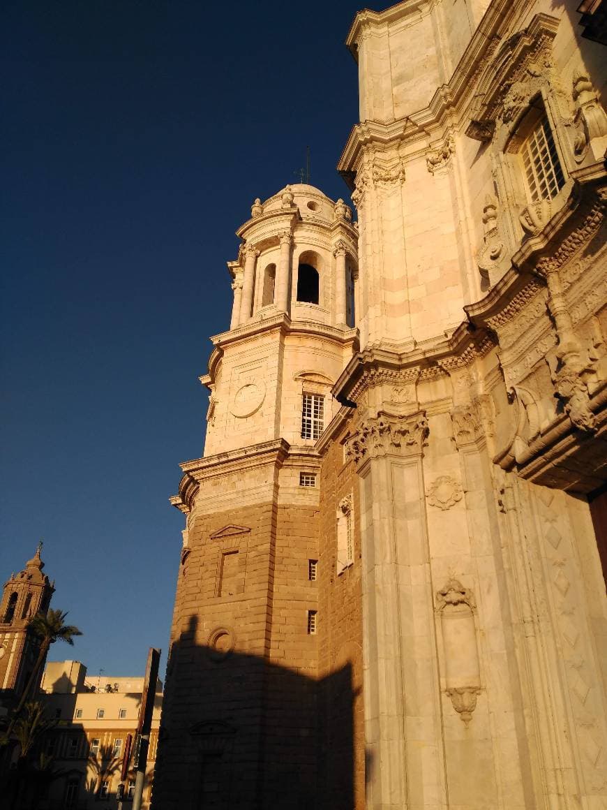 Lugar Catedral de Cádiz