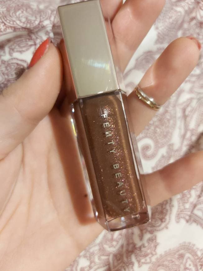 Product FENTY BEAUTY Gloss Bomb