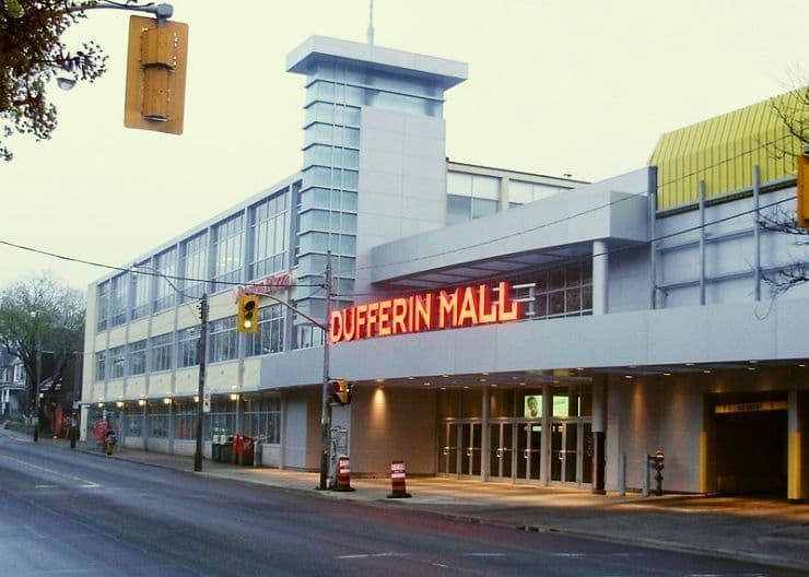 Place Dufferin Mall