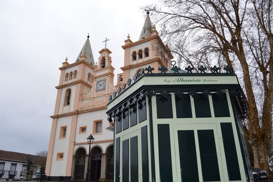 Place Igreja do Santíssimo Salvador da Sé