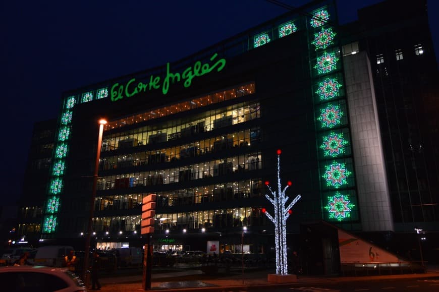 Place El Corte Inglés - Gaia Porto