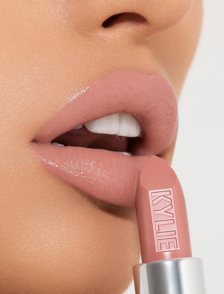 Producto Kylie Cosmetics Crème Lipstick