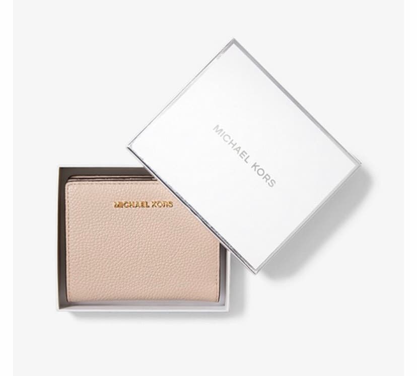 Producto Michael Kors Pebbled Wallet 