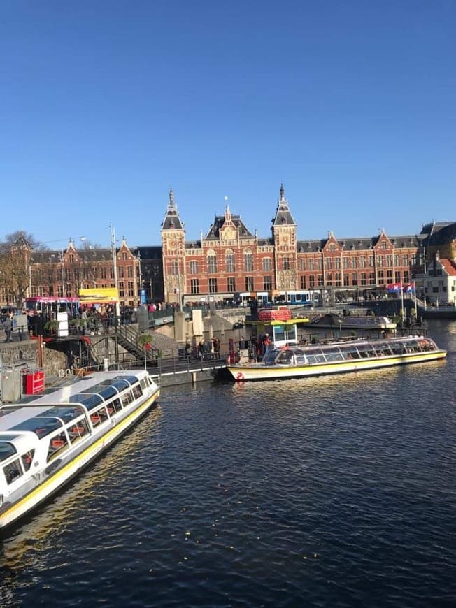 Place Amsterdam Centraal