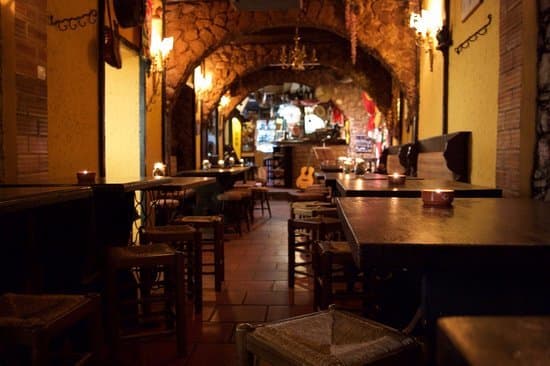 Restaurants Taverna dos Trovadores