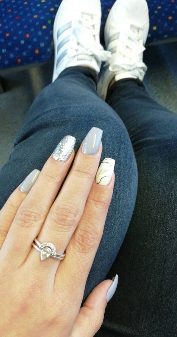 Fashion Nails