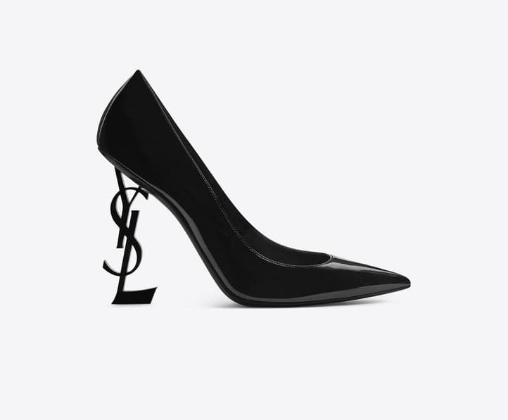 Product Saint Laurent
Opyum pumps in patent leather with black heel