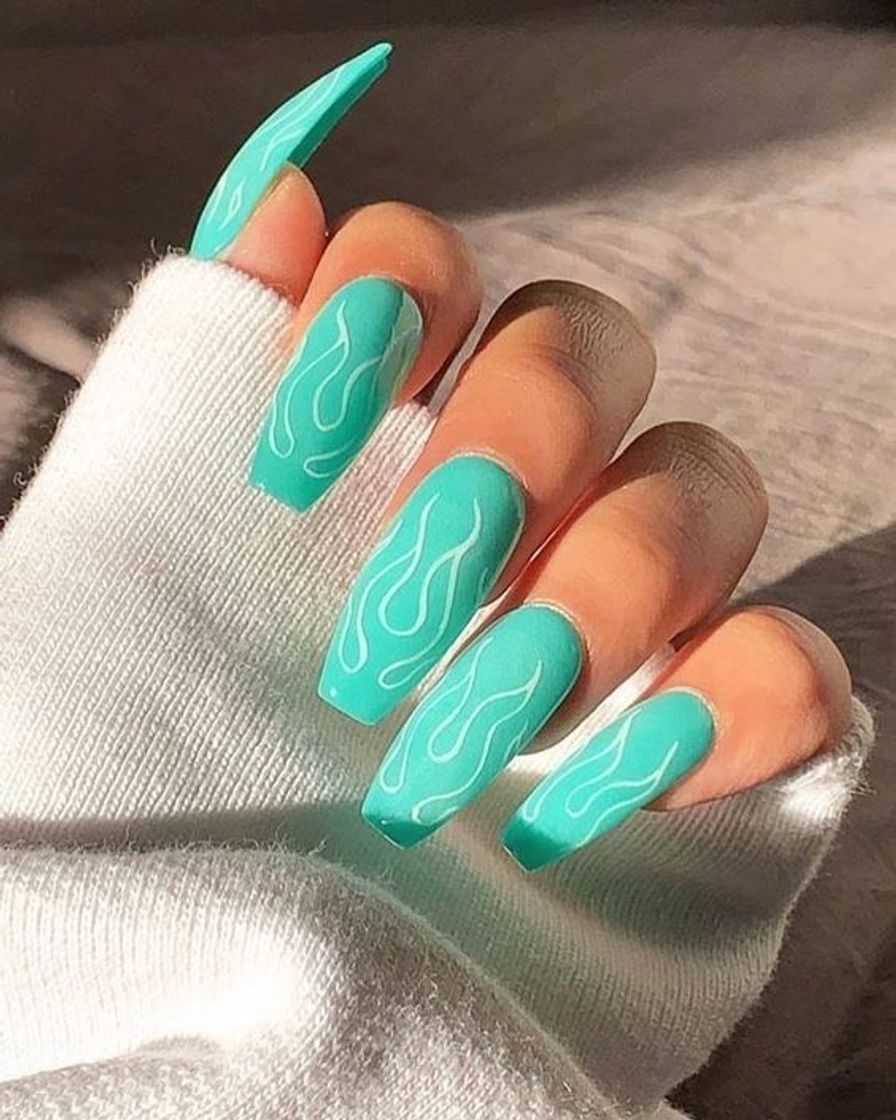 Fashion Nails 🤍💙