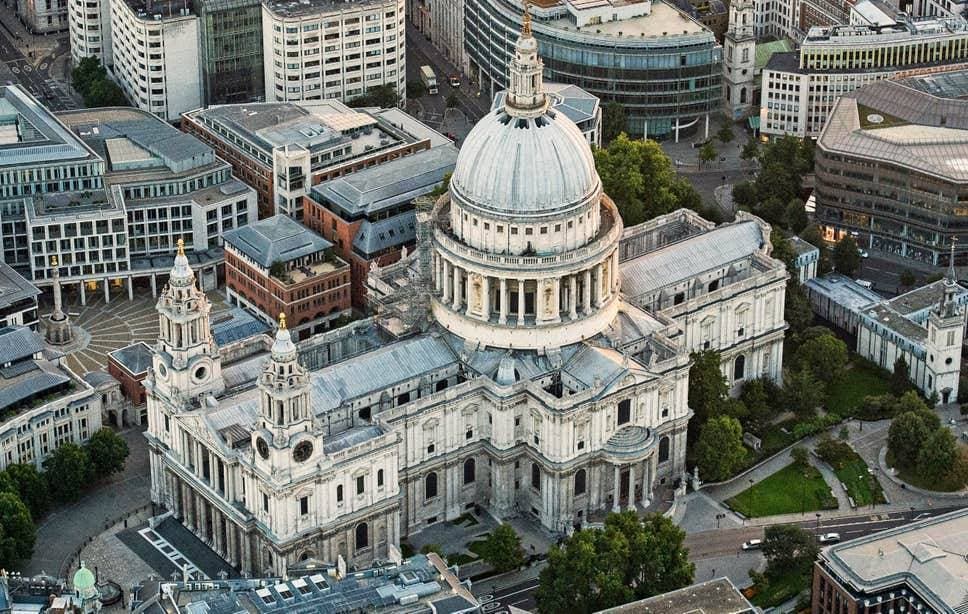 Lugar Catedral de Saint Paul